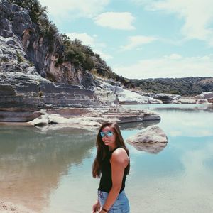 Meet your Posher, Abby